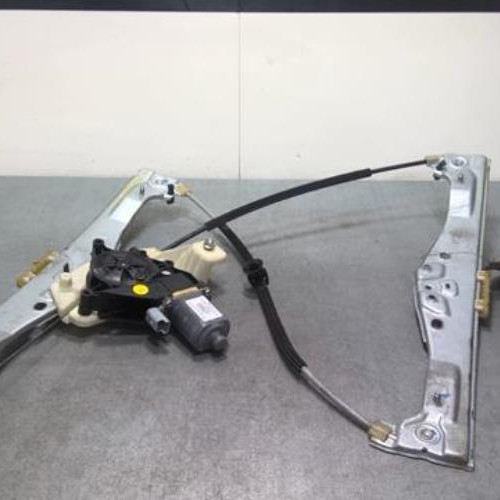 Moteur leve vitre avant droit
