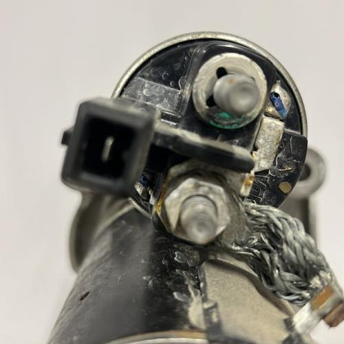 79829042-8ff656d9-6412-4f8c-88af-fc2644e59da5-Piece-Demarreur-9674077280-CITROEN-C4-2-PHASE-2-b274d6a6ebd90f03c8ab1010941957da53871eac5a27108715f470e5a8d51216_m.jpg