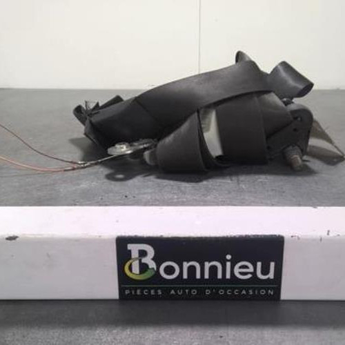 79831467-c4ae0bc8-5496-464c-9a35-8747184ebde0-Piece-79831467-Ceinture-avant-gauche-8200683968-RENAULT-CLIO-3-PHASE-1-20i-16V-RS-589d1be20a3e9c60cbbcec3e51b89ad299b7add11d96372e8d0554abbdd07859_m.jpg