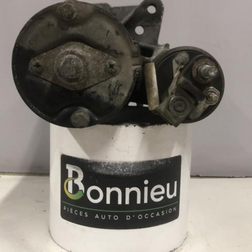 79831669-d85daf22-831d-4cc8-81c8-c6d661d830ca-Piece-Demarreur-8200792969-RENAULT-CLIO-3-PHASE-1-b316b0c765762c676f7b7b78f96e8bd53d58aeffc956f9007f5e7b642f77c289_m.jpg