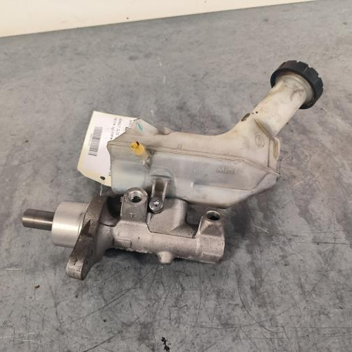 Maitre cylindre (freinage)