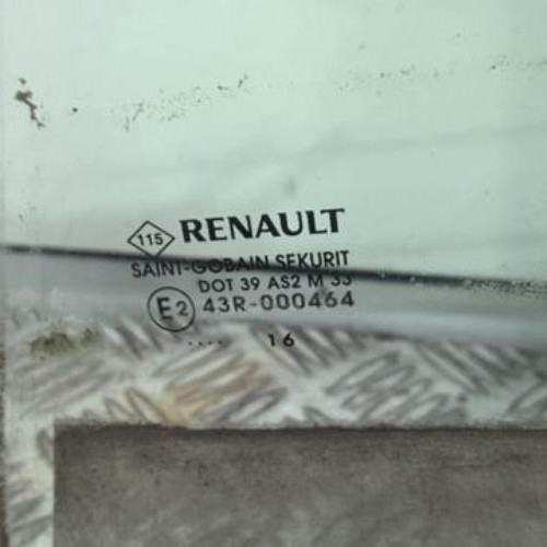 79836171-c479095f-eed9-4cc7-bb3c-ef9868ff9ecb-Piece-79836171-Vitre-arriere-gauche-823018786R-RENAULT-CLIO-4-PHASE-1-15-DCI-8V-TURBO-f808ca173d2c87f35f11eedd2902b49f700be3b2b2522d3894cdb0812d3e1324_m.jpg