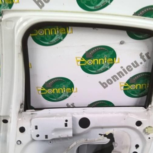 80148989-43edeae1-fad0-4989-9372-8e9dd6d3d7f0-Piece-80148989-Porte-arriere-droit-00009004CJ-CITROEN-C3-2-PHASE-1-14-HDI-8V-TURBO-ff8ef71c9d7c2fc244f700e35599792f575e51e665c104f4e64c7500061fb1b0_m.jpg