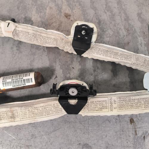 80293543-ff1f5eb8-0ff7-479a-a558-29c3530a402c-Piece-Air-bag-rideau-droit-72129132878-BMW-SERIE-1-E87-PHASE-2-5131ae44ca99058e384211feffc87c1acfef9302406f8a6b8e63589982aee849_m.jpg
