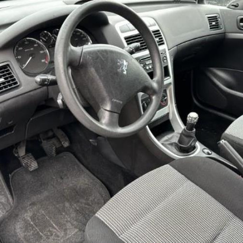 Vehicule-PEUGEOT-307-PHASE-1-2006-85eb62cf507f5c2cf04d9be4bdd62cf3b5dfd3c2027de265612be8ffcf5e2b98_mtn.jpg