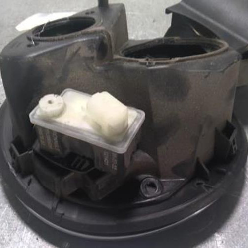 80409026-d0c90ce0-845b-478d-b6e8-48ebd1a8c1fc-Piece-80409026-Trappe-dessence-788309557R-RENAULT-CLIO-5-15-BLUE-DCI-8V-TURBO-HYBRID-11d291348311fbc898e2555cf3ebad652d53a1f38de12241785c896c3efff208_m.jpg