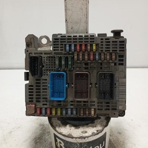 80487923-f8f1d4c6-d061-4846-9d32-fdadbf9e3187-Piece-Boitier-servitude-moteur-BSM-1609295080-PEUGEOT-508-1-SW-PHASE-1-BREAK-ca7df27d3a267d3c4ae48cbe6a85843a22ad0c42b364cf5b379eabafc29b041c_m.jpg