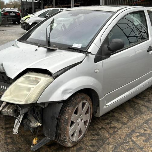 Vehicule-CITROEN-C2-PHASE-1-2003-837eb17c15565e09bf9c54ac5fd89585fb31e5a5ec9d323afabd44b835388c54_mtn.jpg