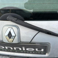 Vehicule-RENAULT-CLIO-2-PHASE-2-2004-10e91de96091e17bf6a53781d7f0bca06f3784cb0f0eac2ff27f741575357c45_mtn.jpg