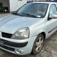 Vehicule-RENAULT-CLIO-2-PHASE-2-2004-ef9370739a6c37792510bc172ad2a11b6a6de44ac19025e6bf687b4be8f4d406_mtn.jpg