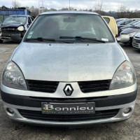 Vehicule-RENAULT-CLIO-2-PHASE-2-2004-b5e5e3493aa1bf8740ed23ffcff36bce1a7430c265c96ec74e88f95e5b83739c_mtn.jpg