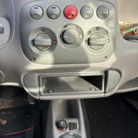 Vehicule-FIAT-SEICENTO-2005-7c94948f68b50dd0be0f24d93882ff5be9c23caa106642287434bbc6af612f0a_mtn.jpg