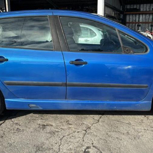 Vehicule-PEUGEOT-307-PHASE-1-2003-51c89892be61725767d09905baade3416eed6b1ca0293cff2ab6f5d37e44ad40_mtn.jpg