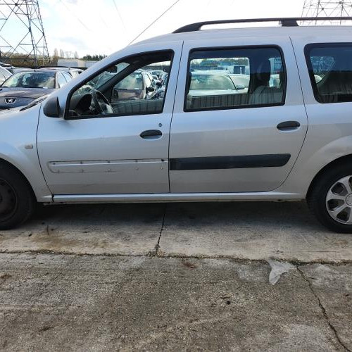 Vehicule-DACIA-LOGAN%2520MCV%25201%2520PHASE%25201%2520BREAK-2008-b8fe3faf1071bb9cf295efa5aee88f96930f662ccbcfbd3cf0be4b4aecde1424_m.jpg