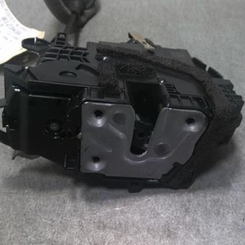 Fermeture centralisee avant droit