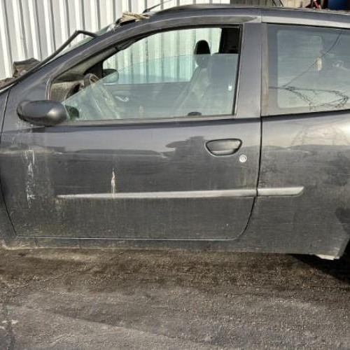 Vehicule-FIAT-PUNTO-2-PHASE-2-2004-0028c348dc1d2f4ef9f0e8e1c11ae9d11a2fdac21c44959e3acc5b99da40660c_mtn.jpg