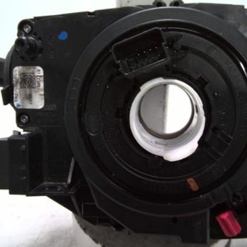 81506791-c52351dd-9b8f-49e3-82ec-f629d21043c3-Piece-81506791-Com-98255383ZD-PEUGEOT-2008-2-15-BLUE-HDI-16V-TURBO-928b28ddb45b1ea352b6f2b40832f948fe260dd15e5e3914d64657b8764c45b5_m.jpg