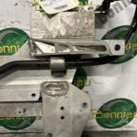 Piece-Berceau-avant-9832719280-PEUGEOT-2008-2-73d04c874b8fddcf0de50b893bc8a7af5129fe8d8e4df6427daf2d68ecfa11d0_mtn.jpg
