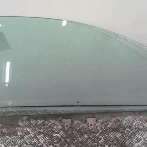 81514082-b6bfab2f-5808-4d5a-a80a-e7a5427643ca-Piece-81514082-Vitre-avant-droit-8200385967-RENAULT-TWINGO-2-PHASE-1-12i-16V-faf5a25f78d91e7412f3cd8d0f40a33c40d7a6f11da956f385a3fca2277b4ce8_m.jpg