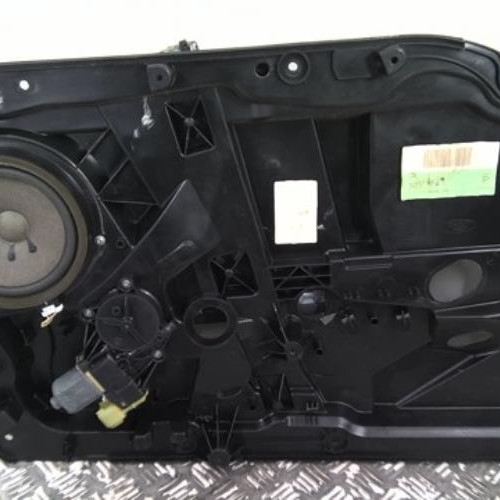 81523623-e0671d0e-14eb-4b6d-8ba9-0f3efede8427-Piece-81523623-Moteur-leve-vitre-avant-gauche-1852321-FORD-FIESTA-6-PHASE-1-125i-16V-9f108430e9960c1cea6cb1986e96a515f76b59445e82cd62006d3e9104b7f29e_m.jpg