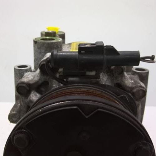 81524936-d6d2e1d1-6c69-447e-a85b-394d79190d99-Piece-81524936-Compresseur-clim-1763935-FORD-FIESTA-6-PHASE-1-125i-16V-37273aa239760acf4641cc3ac258540640fa30f7d81aecae2dfb6a38d8e5afec_m.jpg