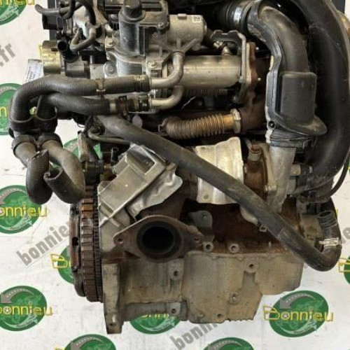 Piece-Moteur-8201246258-RENAULT-KANGOO-2-PHASE-1-4b939e49e40a0363488f51ea07ce6664d28482fe7594465daa2b35524e9d3eb8_mtn.jpg