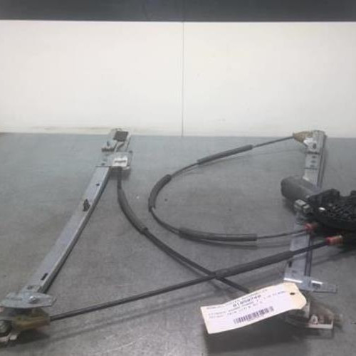 Moteur leve vitre avant droit