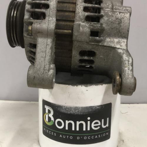 81859456-d11f7402-226c-4aac-8d64-f33c81ad9a25-Piece-Alternateur-8200065730-RENAULT-CLIO-2-PHASE-2-33fef0262c7a69afa8019221c1d655c10ce8f69555f3082b005df7a2ef3c1ea5_m.jpg