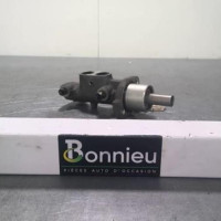 81975847-eb8f57a9-eb74-452c-bdc4-9fa299e2cafb-Piece-81975847-Maitre-cylindre-4601P2-PEUGEOT-206-PHASE-1-20-HDI-8V-ae33acb6f5e006af5bdb33bb382e998f33bc29642cdd4055b847bc249e72b2cf_m.jpg