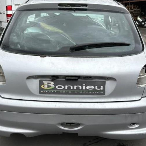 Vehicule-PEUGEOT-206-PHASE-1-2002-fa7c22528e0fb1a4da814dfd33fa31e56a076b5de40983df3956e22c33a4c46e_mtn.jpg