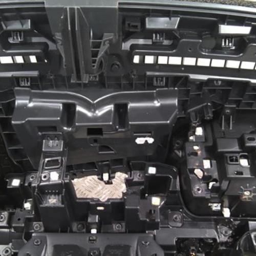 83093937-302811be-2255-47e5-91bf-f87724b4b3fe-Piece-83093937-Planche-de-bord-complete-98382221AK-PEUGEOT-2008-2-15-BLUE-HDI-16V-TURBO-4e4f9fe24a838ee82ff54b91678918bb04f3104e50833edc26a5db42555ebbea_m.jpg