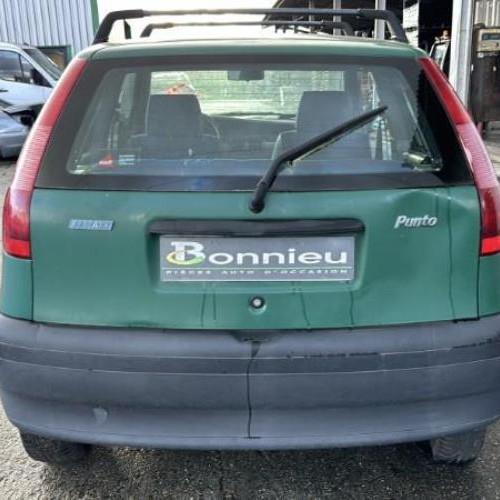 Vehicule-FIAT-PUNTO-1-PHASE-1-1998-52d1ffe5d9b6504f9b64f737d0924917cf60a76873cdfce69f0cb69aa305a109_mtn.jpg