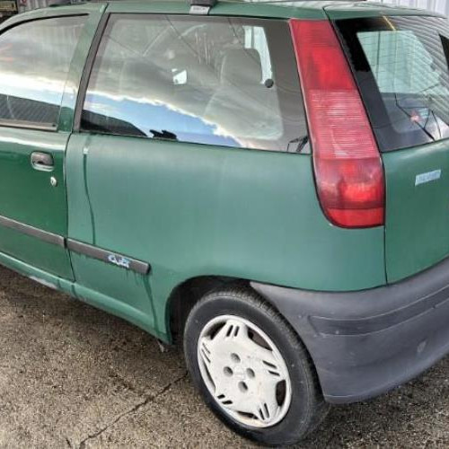 Vehicule-FIAT-PUNTO-1-PHASE-1-1998-108c6c24563f64aa37bd546f0b4e5c5159b50d00570f0d076539e53ce7d64446_mtn.jpg