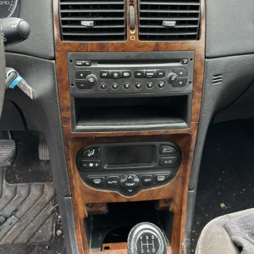 Vehicule-PEUGEOT-307-PHASE-1-2002-0977b1281aa21f958859ad4619e9a27b584553d0518e6b90cfec2fb8825036de_mtn.jpg