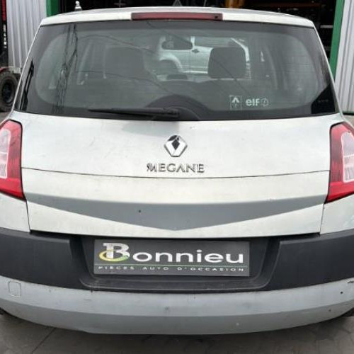 Vehicule-RENAULT-MEGANE-2-PHASE-1-2004-e3ed06097beeb3bf1240a7e350bf77f3922adb67df48d509e08cfd168f8025b0_mtn.jpg