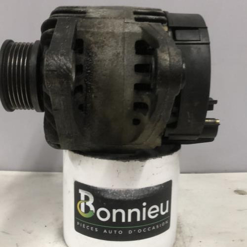 83752060-5b420d41-2ac4-43ae-8bd5-6f545025c1bd-Piece-Alternateur-63321826-ALFA-ROMEO-147-PHASE-2-9d9a63f7a6b417aa1aef5143c358d2cd800d99d99dfde5a1153f605d66beaa20_m.jpg