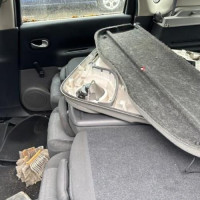 Vehicule-RENAULT-SCENIC-2-PHASE-2-2008-803ed498174603d96ff9d5dd9f1451ad3986cbeac5b6984f4b2f35cba6ce544f_mtn.jpg