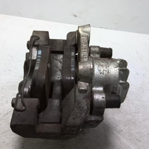 84048237-59c70bd1-4637-4f72-a0c3-71b1c7760235-Piece-84048237-Etrier-avant-gauche-9835571780-PEUGEOT-2008-2-15-BLUE-HDI-16V-TURBO-72a28211907c057b98db385437dfb8192017e0a1837be4fd04ec86f1b8d3d9ab_m.jpg