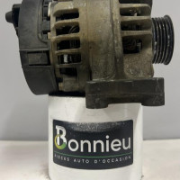 84081983-65da419d-b934-4401-b870-213f2ead1c0b-Piece-Alternateur-51714794-FIAT-PUNTO-EVO-3-cb3a2e094214fcc3f7bd1091a309cca83f3b81acd4a654ba89087dbcaebb9383_m.jpg