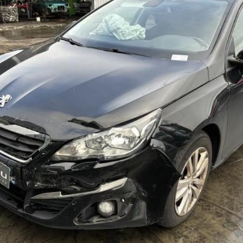 Vehicule-PEUGEOT-308-2-SW-PHASE-1-BREAK-2017-582242a9424e1081bce6da6d6e326e64eb45e6a90c60a54f80fa0314e1d75931_mtn.jpg