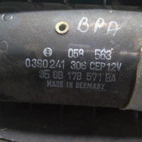 84776077-645c0fb6f2e1baf75c57547dacc8b636da83c40dbe3a0e164b82b577c15e8ab4_mtn.jpg