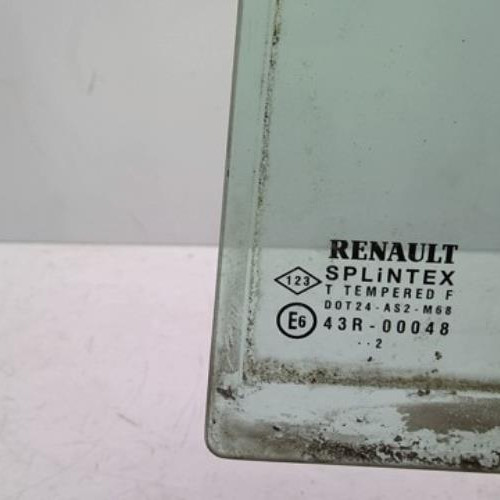 84811717-16c2639d-501a-4666-b6e0-c4ae08d70b94-Piece-84811717-Custode-arriere-gauche-RENAULT-CLIO-2-PHASE-2-12i-8V-b98f2bb7924e8af1e558c4165b3c7bbabc1c4feabae9ccd286b31c97282e2189_m.jpg
