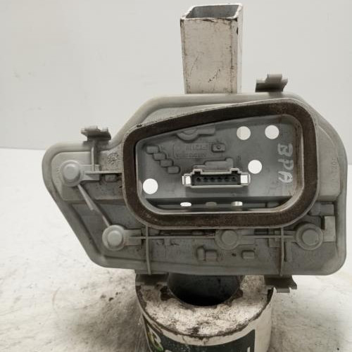 84825828-d67f5cf3-9eeb-48ff-b0b1-f856c107ae94-Piece-Platine-feu-arriere-gauche-6Q6945257A-VOLKSWAGEN-POLO-4-PHASE-1-974579e9df81468e5f5f06cdfb65dce95f470ba412f87105d02f5fa8188b6b09_m.jpg