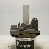 85045577-55ccf0bb-0825-4e97-b032-0258c0aa4432-Piece-Fermeture-centralisee-arriere-droit-9138C0-PEUGEOT-307-PHASE-1-BREAK-3cfd8738e57f89f121870b16524fbb6fe7296398c48566a7d53387558fad4110_m.jpg