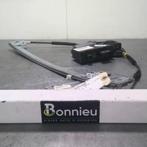 85045588-b8f6dd67-3522-4b0e-a511-4f2951f290a2-Piece-85045588-Moteur-leve-vitre-avant-gauche-9221N5-PEUGEOT-307-PHASE-1-BREAK-20-HDI-8V-TURBO-df93f053052405fecb7f0c1944bc2b60d7d15731df5c52a2fd38b97d31c8c7dc_m.jpg