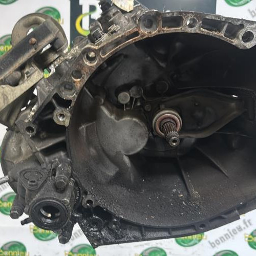 85047627-99c874a2-902b-4815-8ec2-4a0e27ed1aaa-Piece-Boite-de-vitesses-2222LG-PEUGEOT-307-PHASE-1-BREAK-26035198ee76ee725e414875a28f06505762c4c6e36c17fb4d335a137b955521_m.jpg