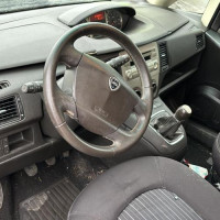 Vehicule-LANCIA-MUSA-PHASE-2-2008-6e749f50a3ba59ab25eb3f030b4a913e18b2ad2f3066e0f68b6e891622b5ede5_mtn.jpg