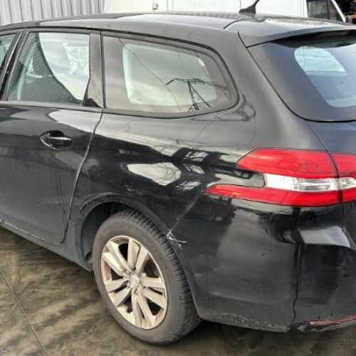 Vehicule-PEUGEOT-308-2-SW-PHASE-1-BREAK-2017-f6e1617af059254774c3a2e614f1cd9d91b8ced576a15f524cba716139be6ebe_mtn.jpg