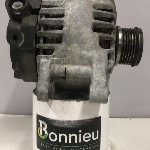 85712947-e30b17bc-47ae-4981-82a2-c8527d627e0e-Piece-Alternateur-9670899580-PEUGEOT-208-1-PHASE-2-ca2a44ef3dda28a2df4773998e329120faebcb938f939f9636f3c3d7a308fc99_m.jpg