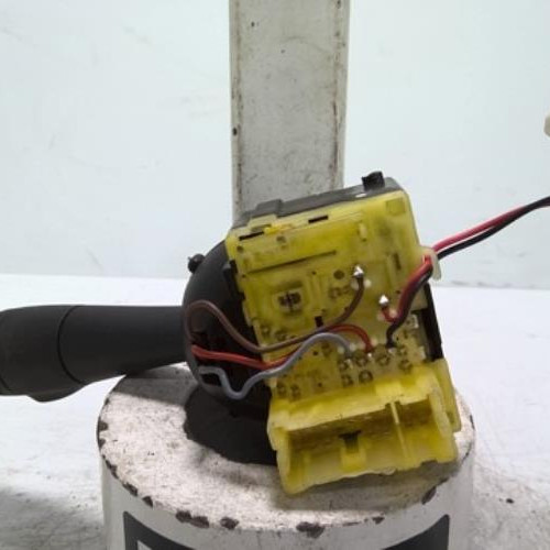 85725577-61c70d3d-4918-4e61-a136-08114c159b1a-Piece-85725577-Commodo-phare-255405718R-RENAULT-CAPTUR-1-PHASE-1-15-DCI-8V-TURBO-deb9181b7fe27bf5be67562ac7e9ef1a01e5a54deeeac91acf55aa516b673b02_m.jpg
